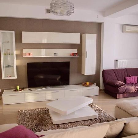 Sadara Sea Breeze Apartment Navodari Bagian luar foto