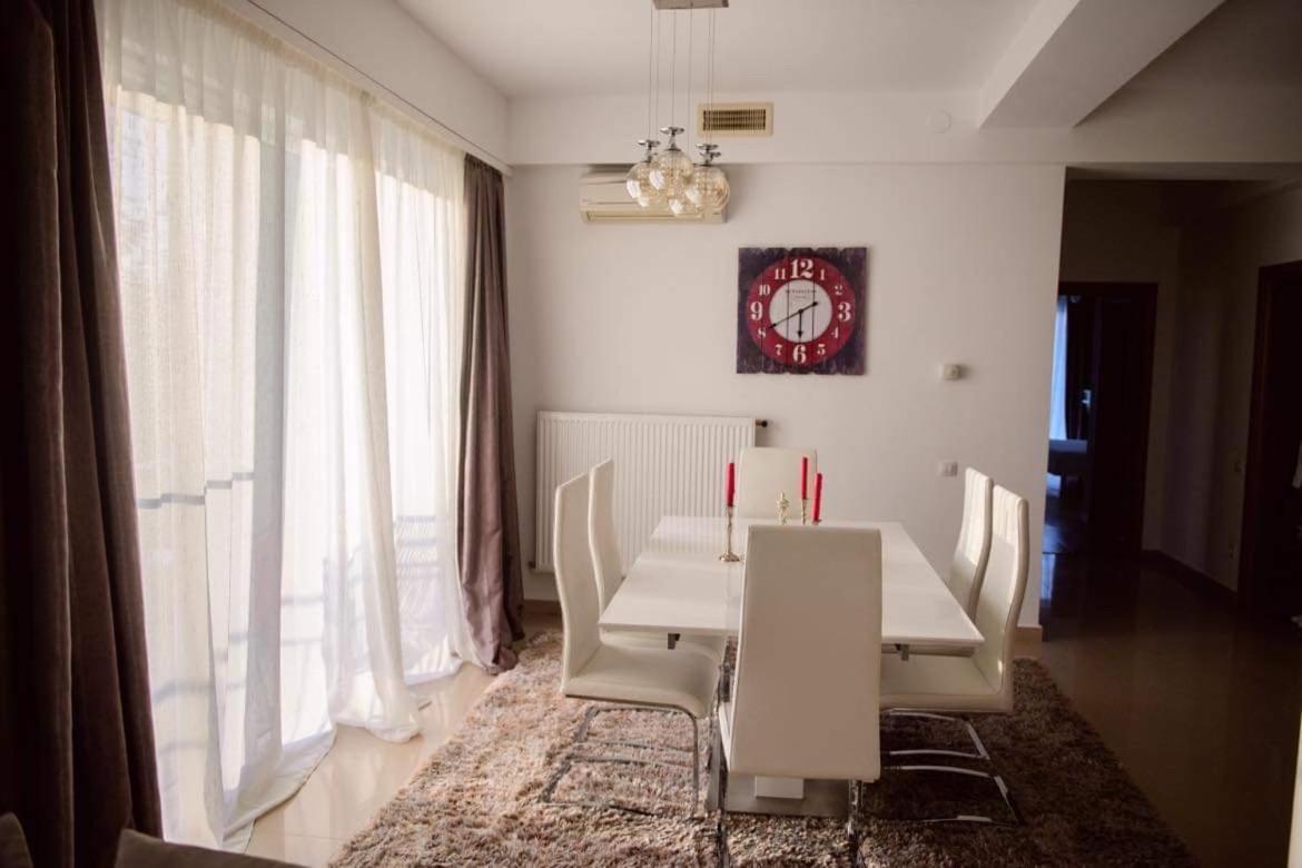 Sadara Sea Breeze Apartment Navodari Bagian luar foto