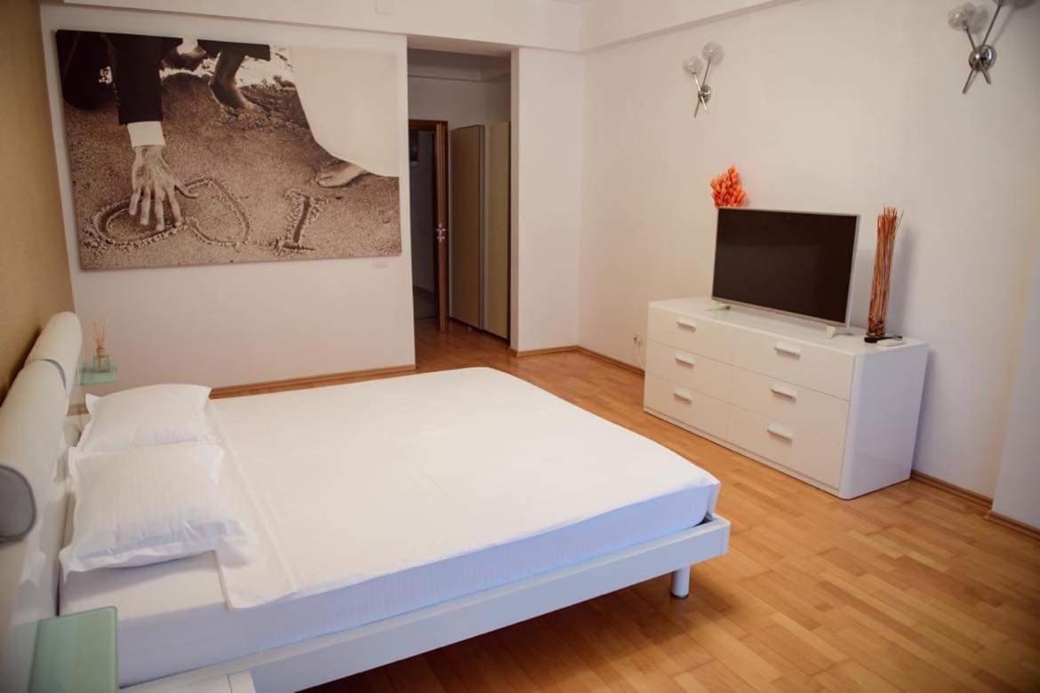 Sadara Sea Breeze Apartment Navodari Bagian luar foto