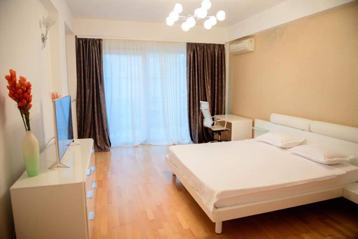 Sadara Sea Breeze Apartment Navodari Bagian luar foto