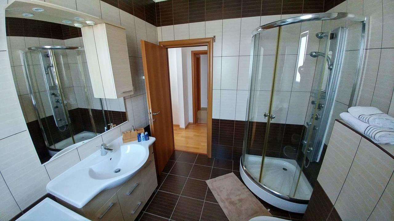 Sadara Sea Breeze Apartment Navodari Bagian luar foto